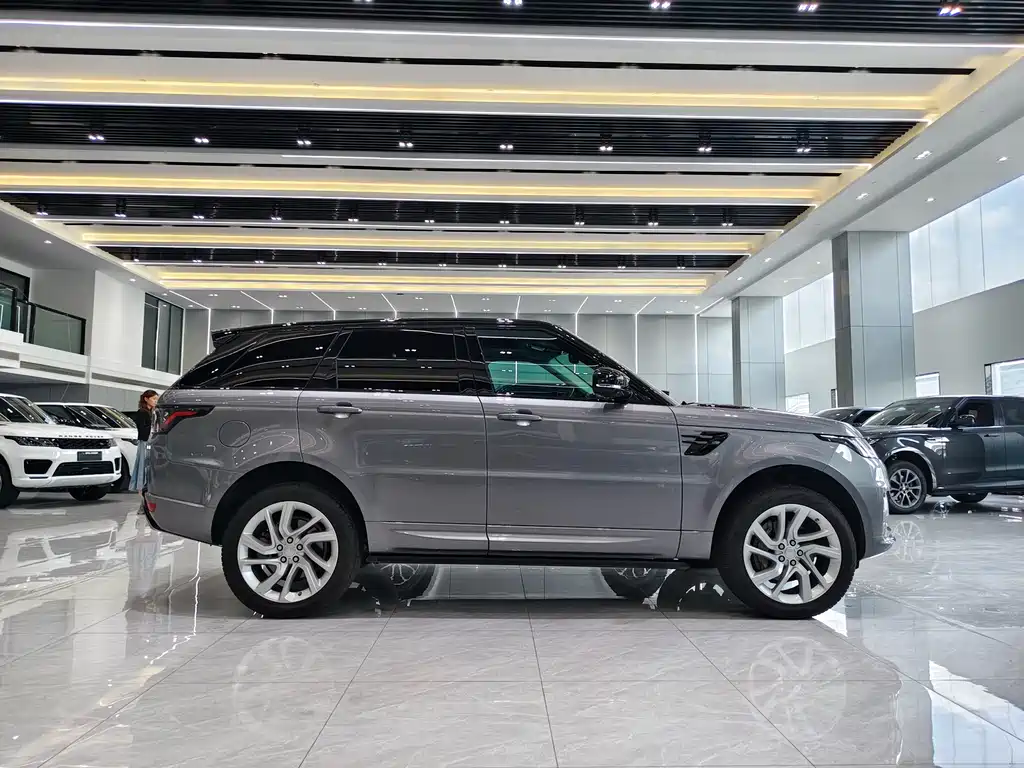 Land Rover Sport 2021 — фото 24