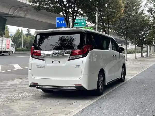 Toyota Wilfa 2022