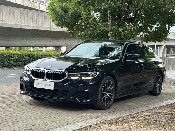 BMW 3 Series 2021