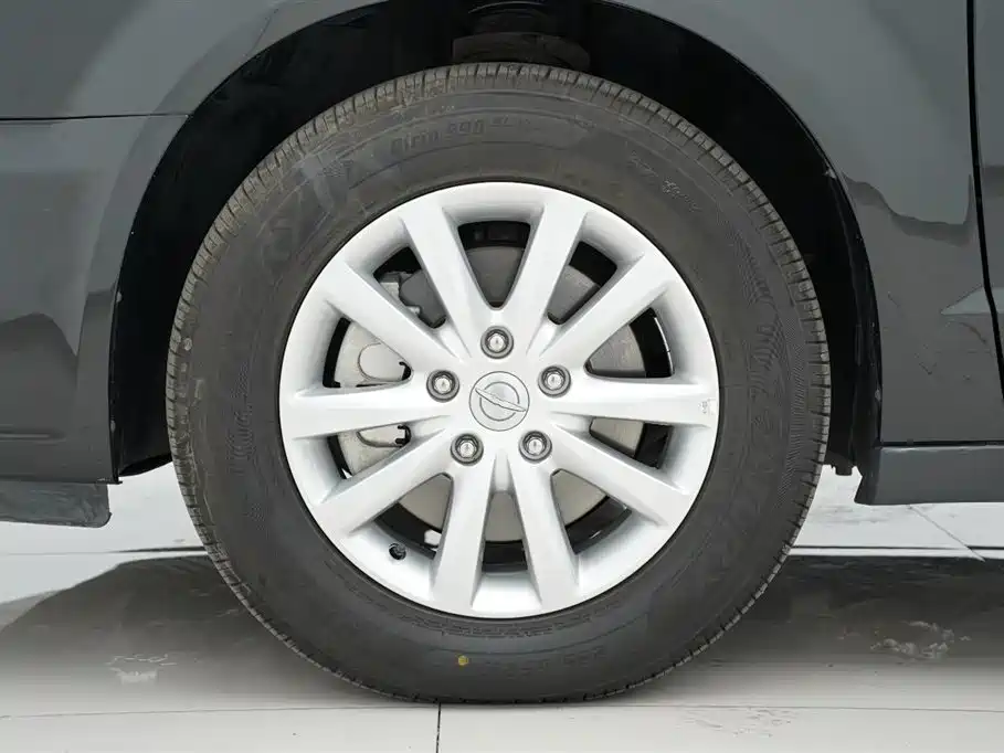 Chrysler Grand Voyager 2017 — фото 33