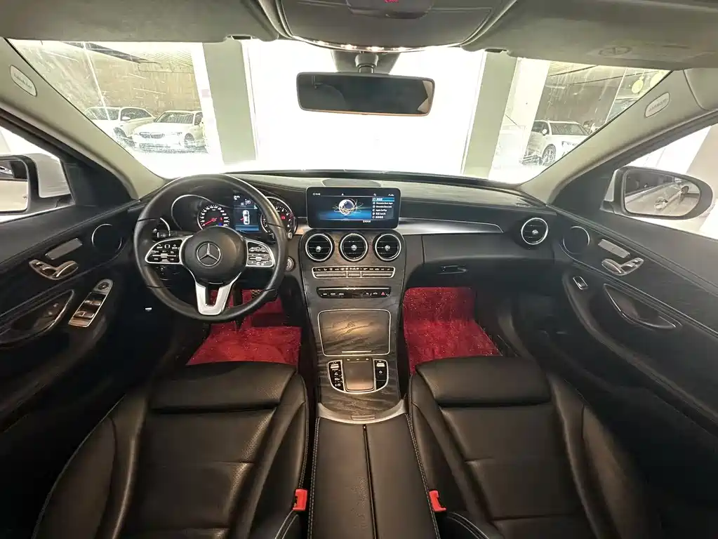 Mercedes-Benz C-Class 2018 — фото 8
