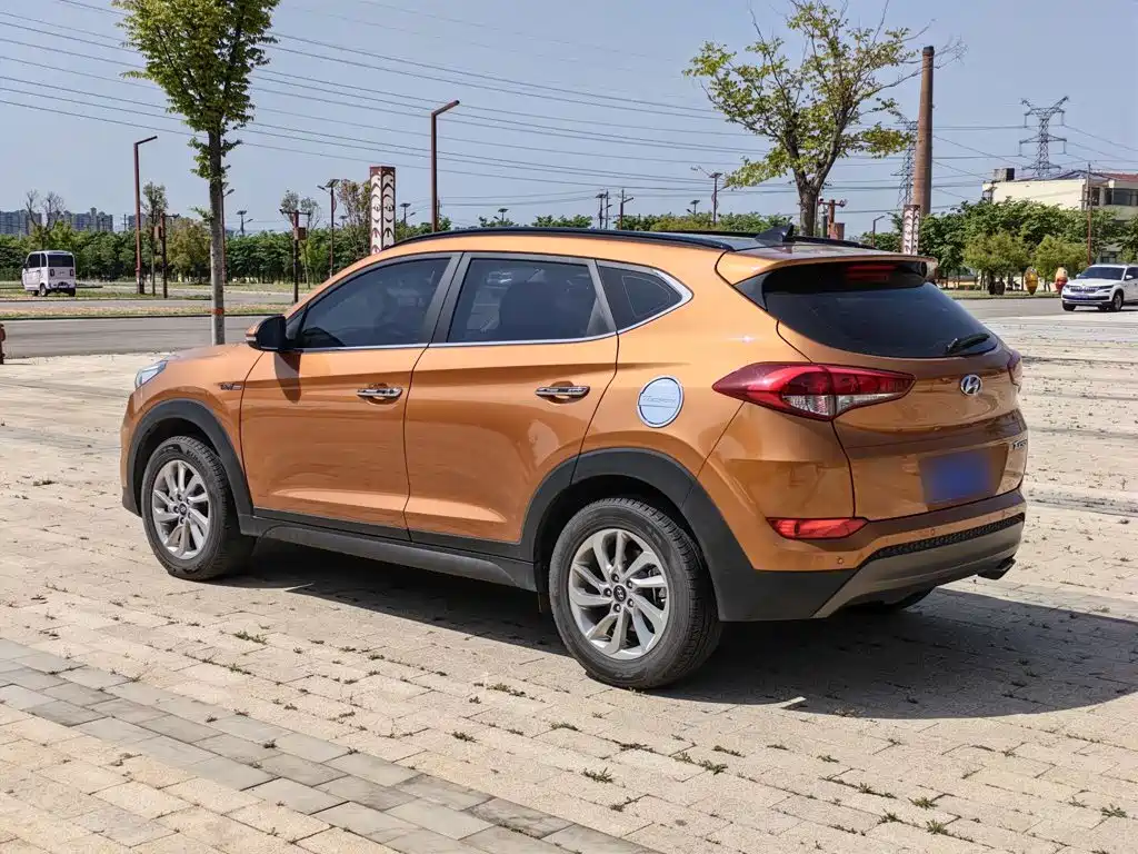 Hyundai Tucson 2016 — фото 10