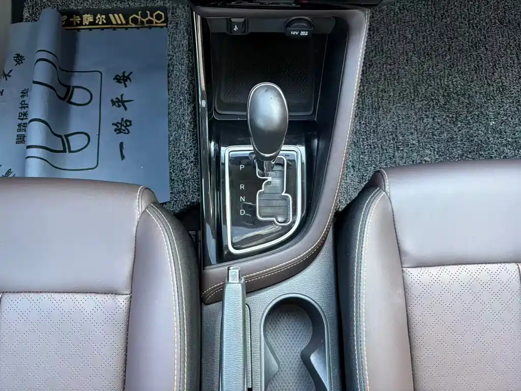 Changan Eado DT 2018 — фото 14