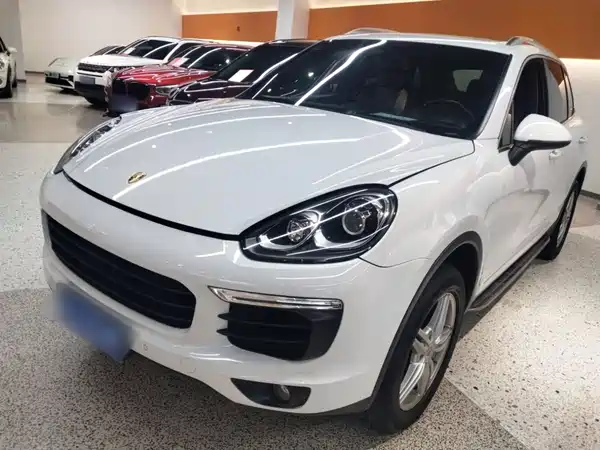Porsche Cayenne 2015