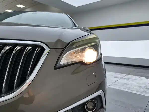 Buick Envision Plus 2017
