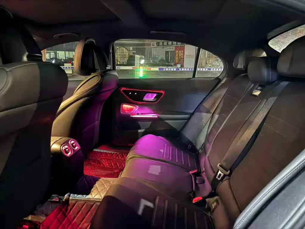 Mercedes-Benz C-Class 2023