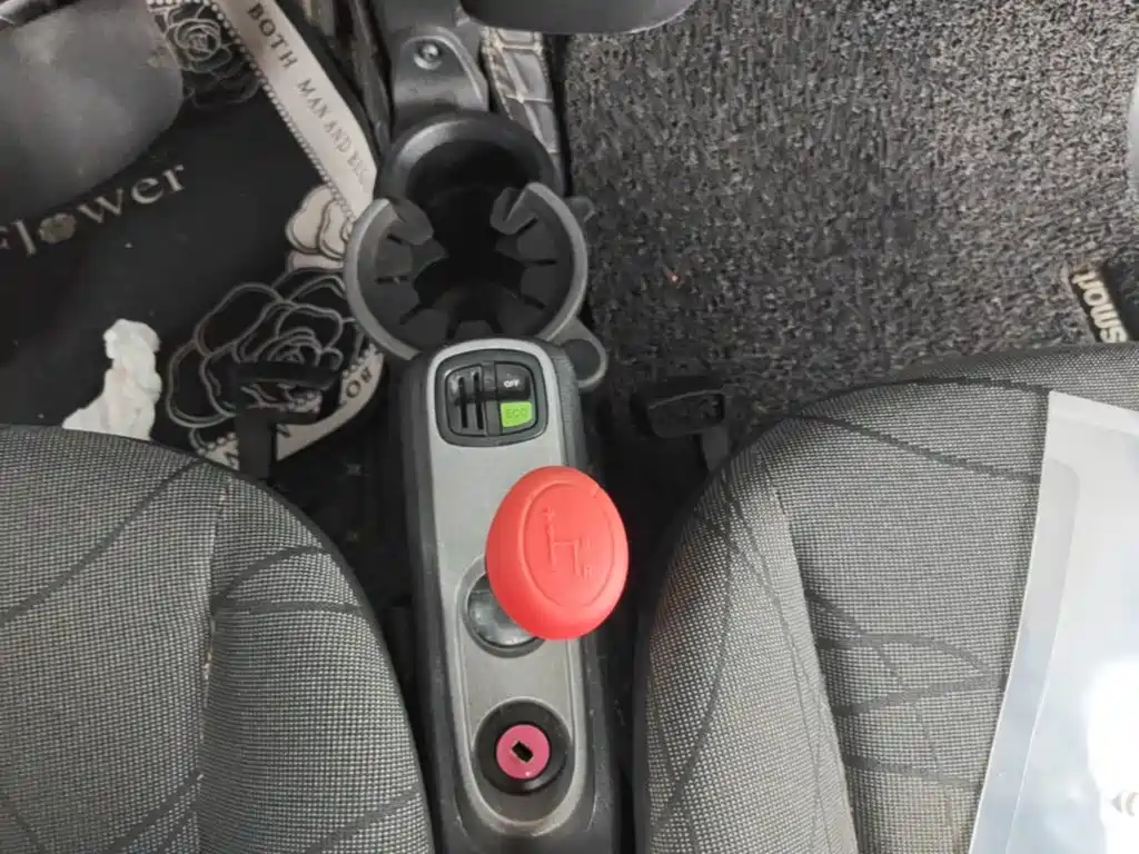 smart fortwo 2016 — фото 14