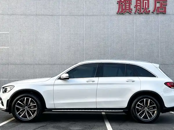 Mercedes-Benz GLC 2021