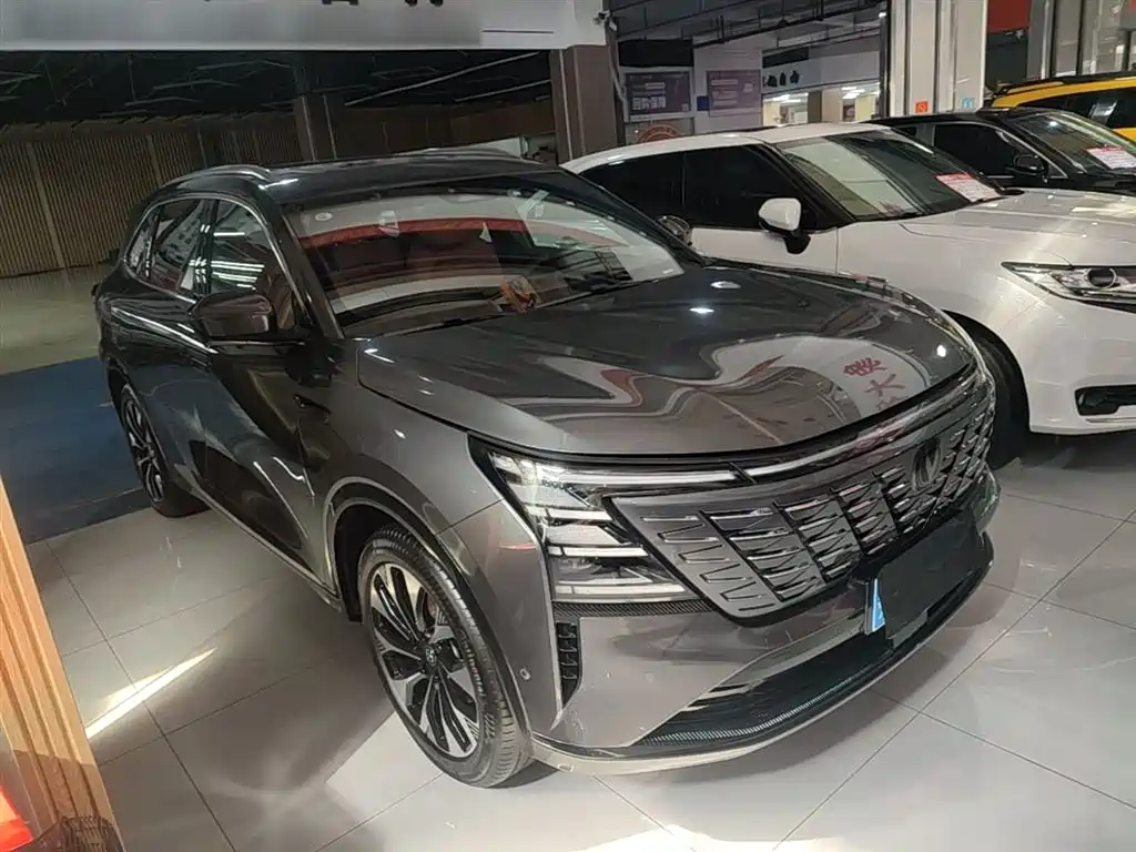 Changan CS75 PLUS 2025 — фото 4
