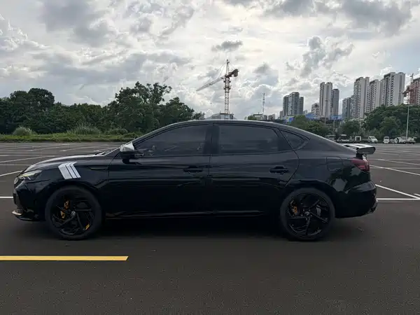 MG MG6 2023