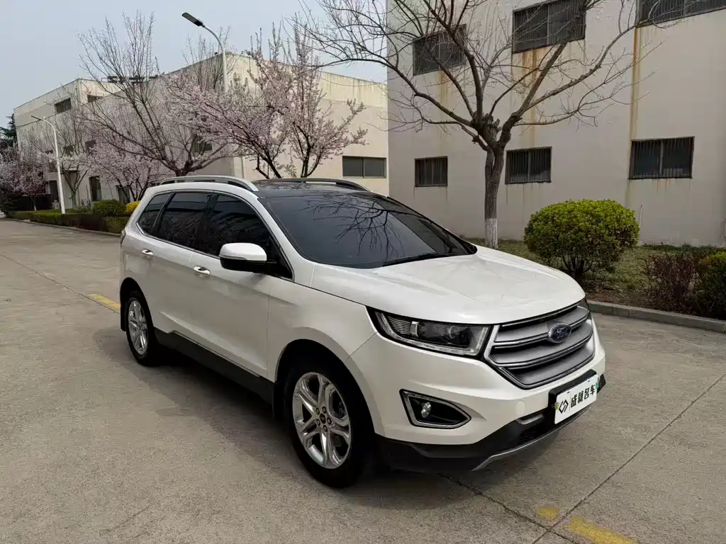Ford Edge 2016 — фото 2