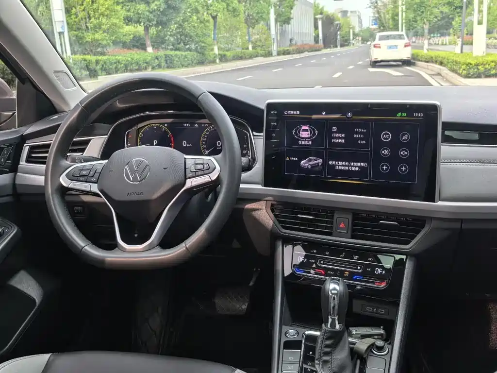 Volkswagen Bora 2023