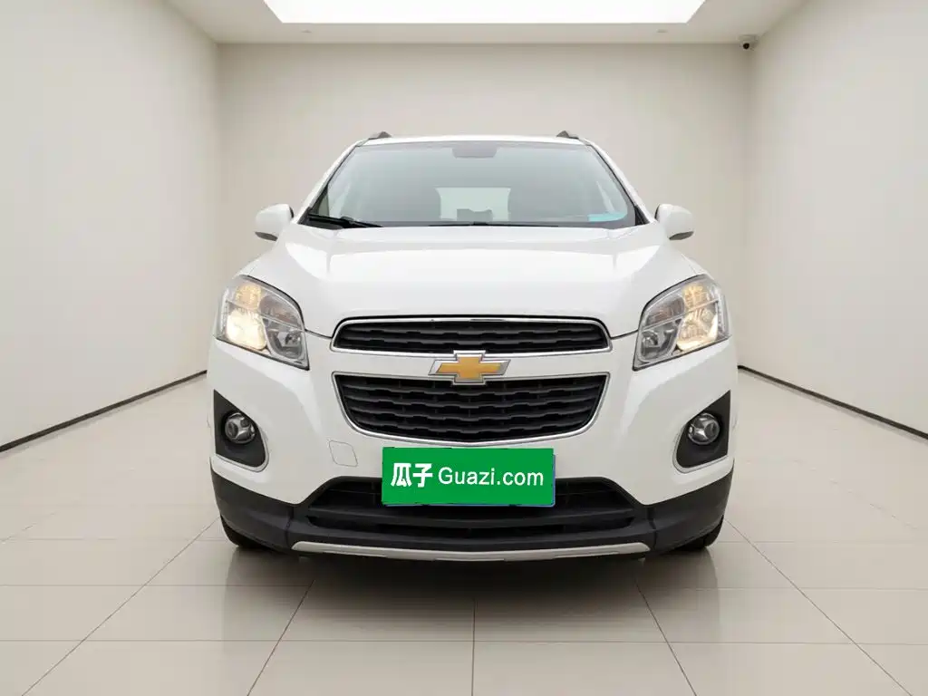 Chevrolet Trax 2015 — фото 2
