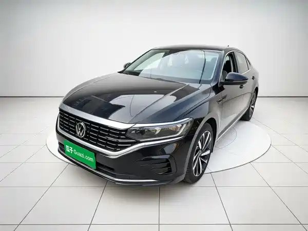Volkswagen Passat 2022