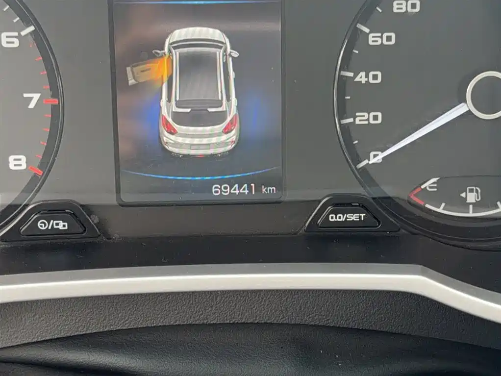 Geely Emgrand GS 2020 — фото 12