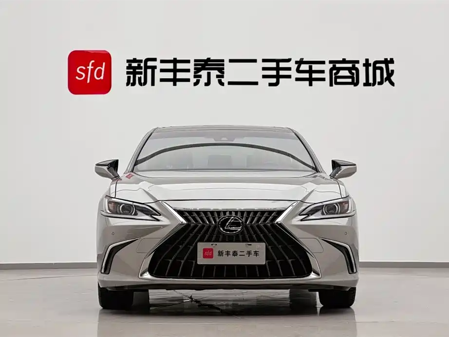Lexus ES 2022 — фото 2