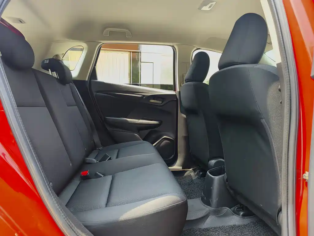 Honda Fit 2016 — фото 17