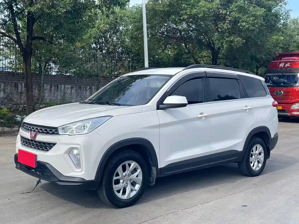 Wuling Hongguang S3 2021
