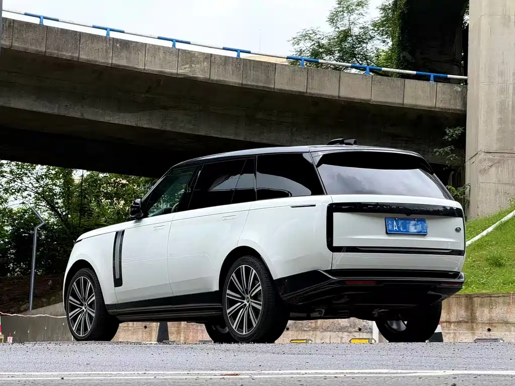 Land Rover Range Rover 2025