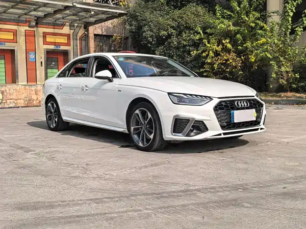 Audi A4L 2020