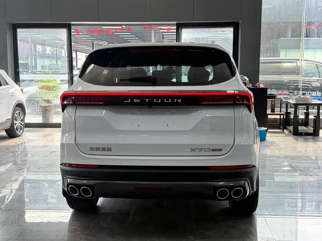 Jetour X70 PLUS 2023 — фото 15