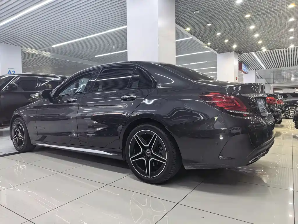 Mercedes-Benz C-Class 2022 — фото 12