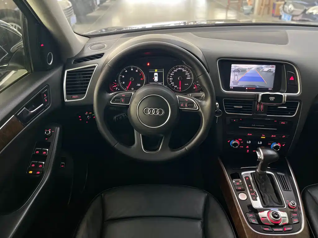 Audi Q5 2014