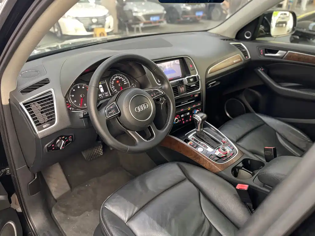 Audi Q5 2014 — фото 10