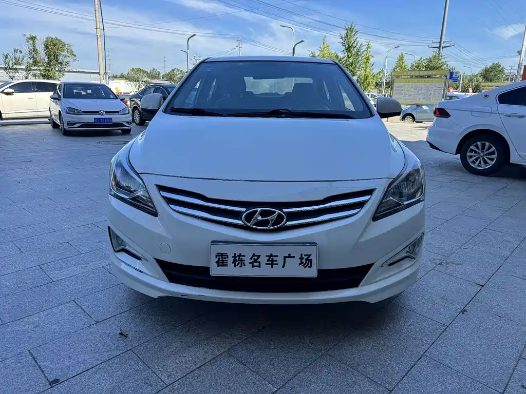 Hyundai Accent 2016 — фото 2