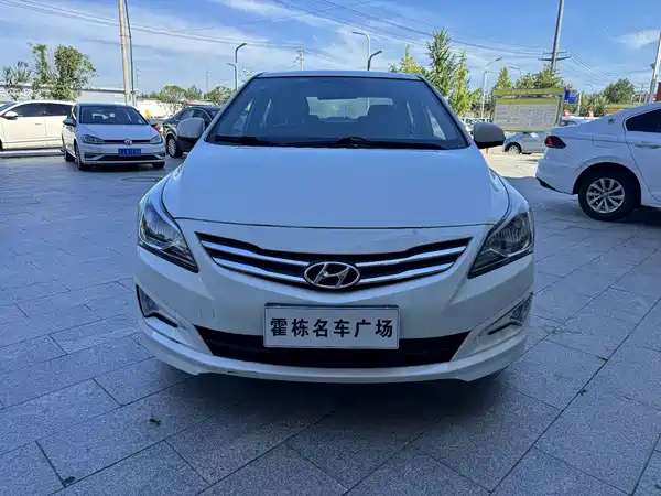 Hyundai Accent 2016