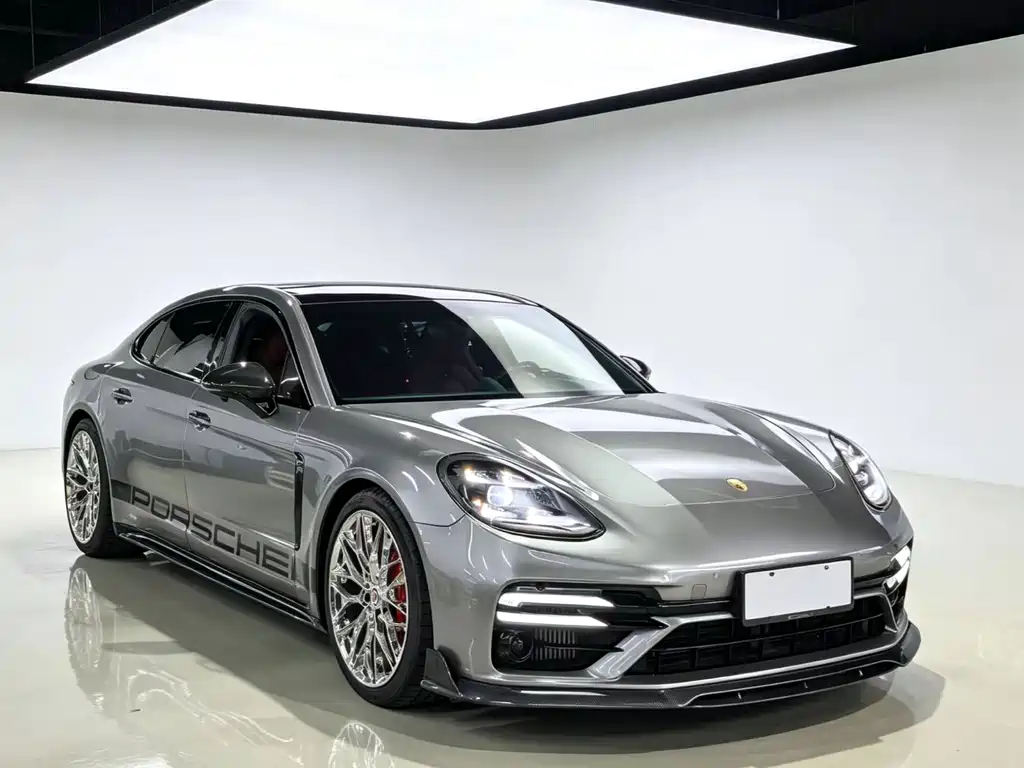 Porsche Panamera 2019