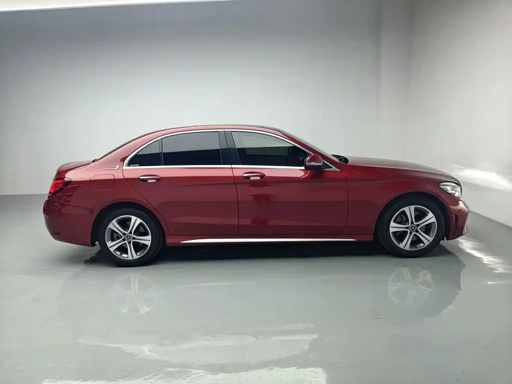 Mercedes-Benz C-Class 2020 — фото 15