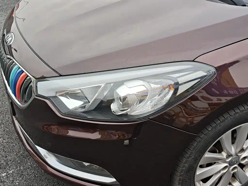 Kia K3 2015 — фото 15