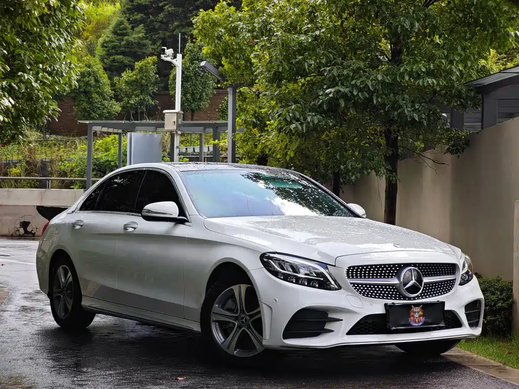Mercedes-Benz C-Class 2019 — фото 3