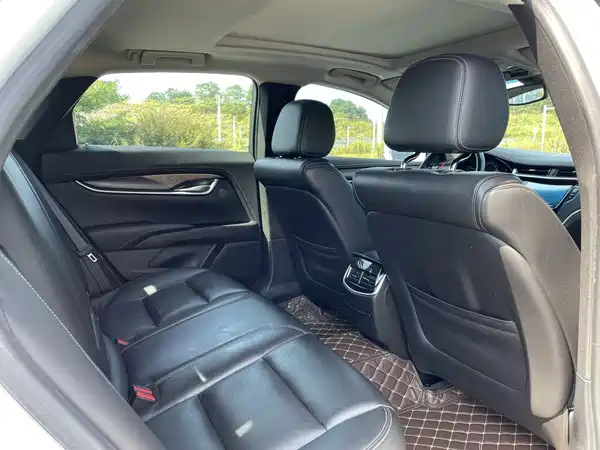Cadillac XTS 2018