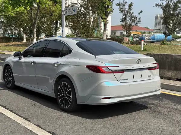 Toyota Camry 2024