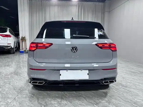 Volkswagen Golf 2023