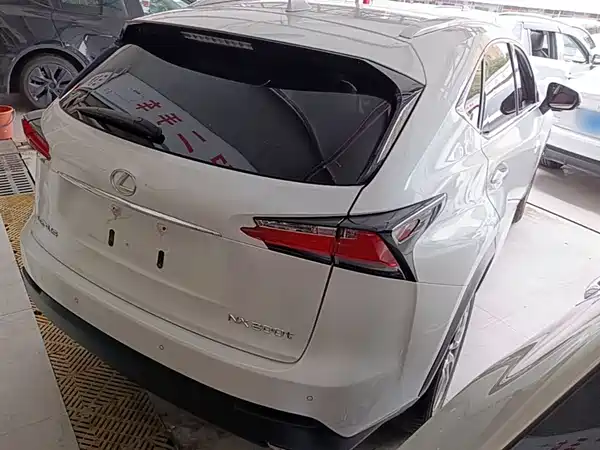 Lexus NX 2015