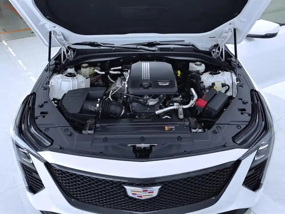 Cadillac CT5 2024 — фото 10