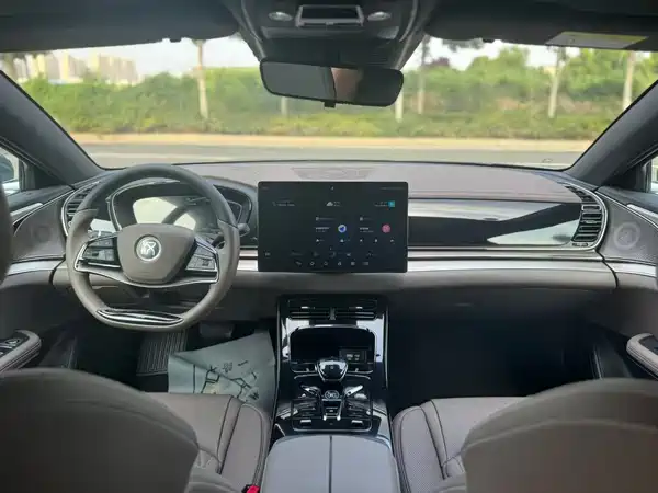 BYD Han 2024