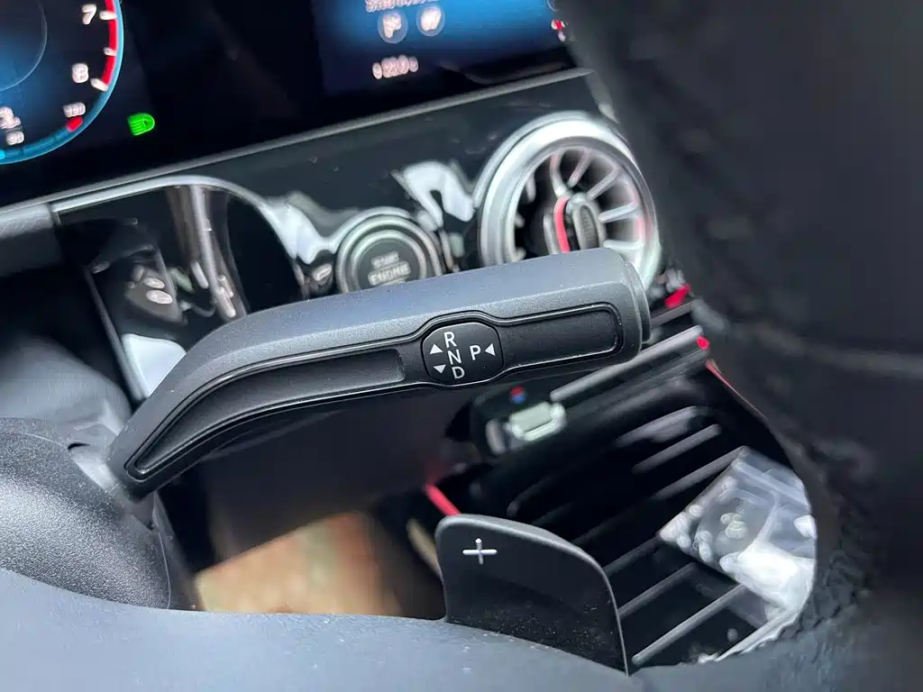 Mercedes-Benz GLA 2023 — фото 27