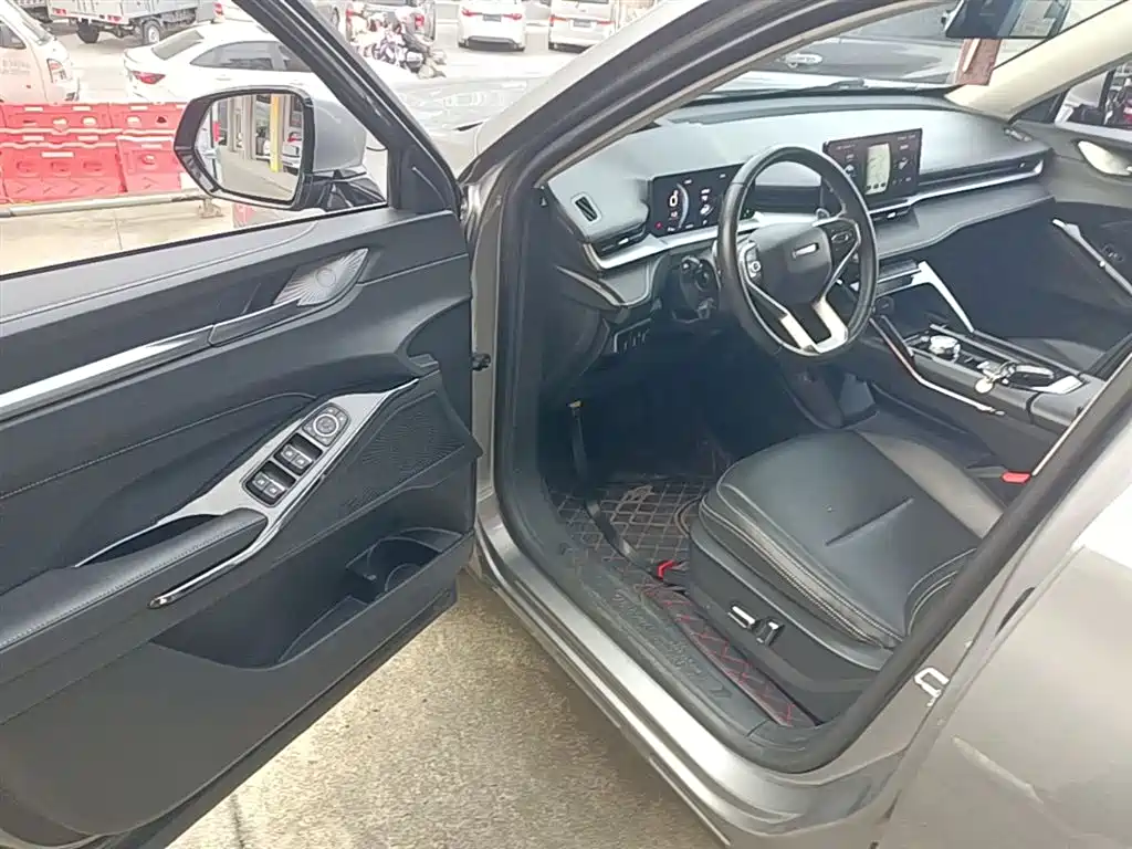 Haval H6 2023 — фото 16