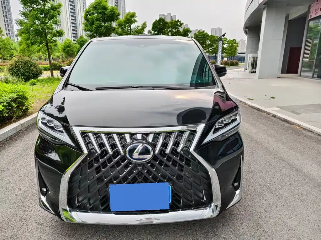 Toyota Vellfire 2019 — фото 2