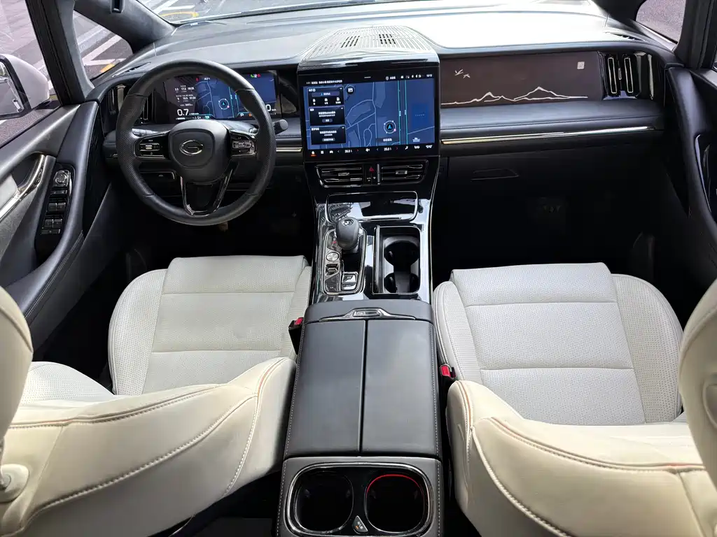 GAC Motor Trumpchi M8 2023 — фото 13