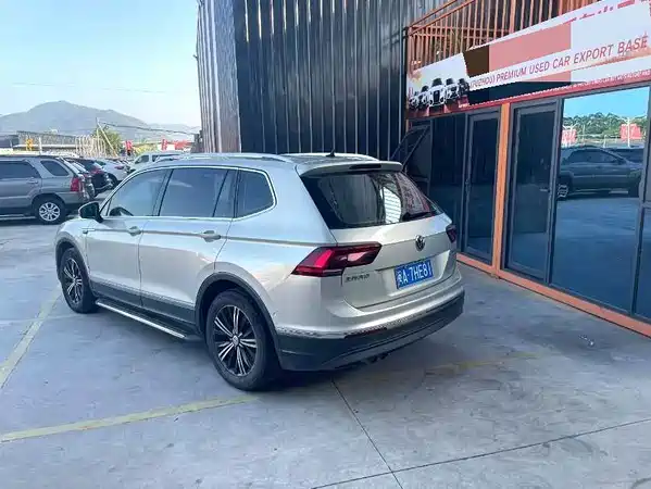 Volkswagen Tiguan L 2017