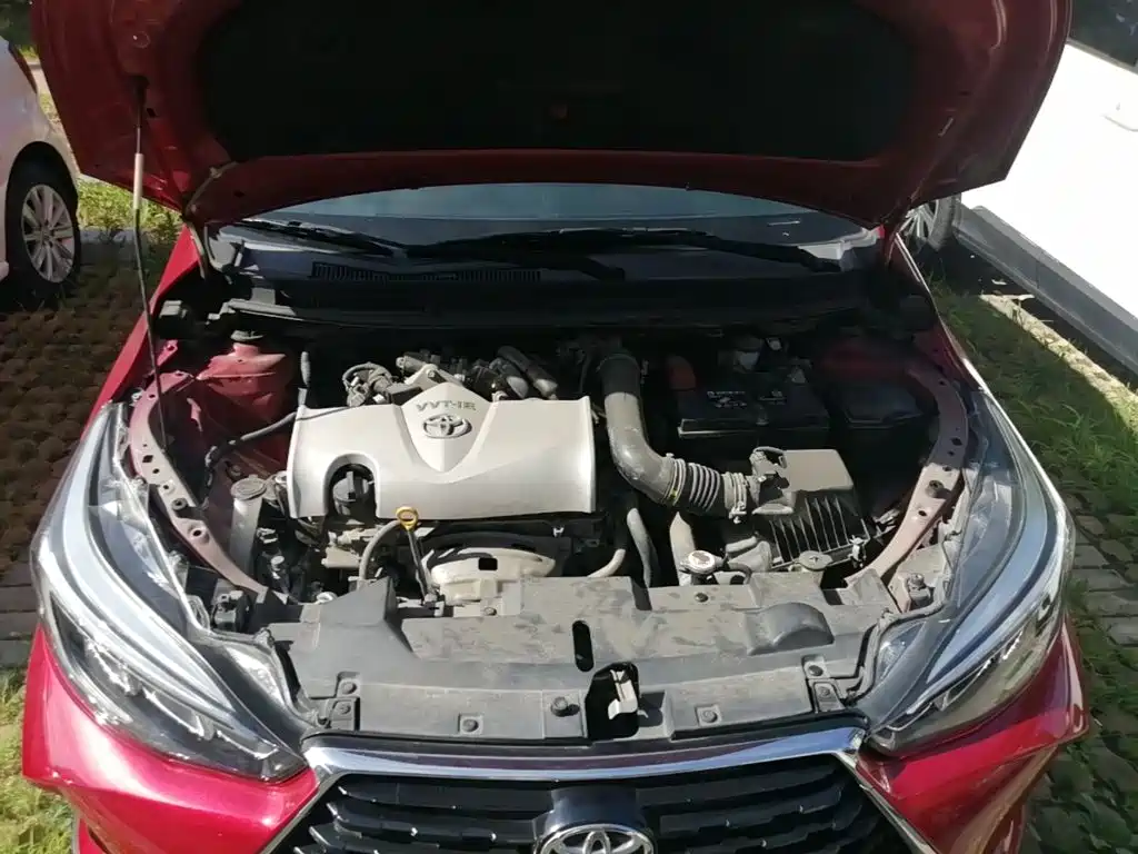Toyota Yaris L 2020 — фото 20