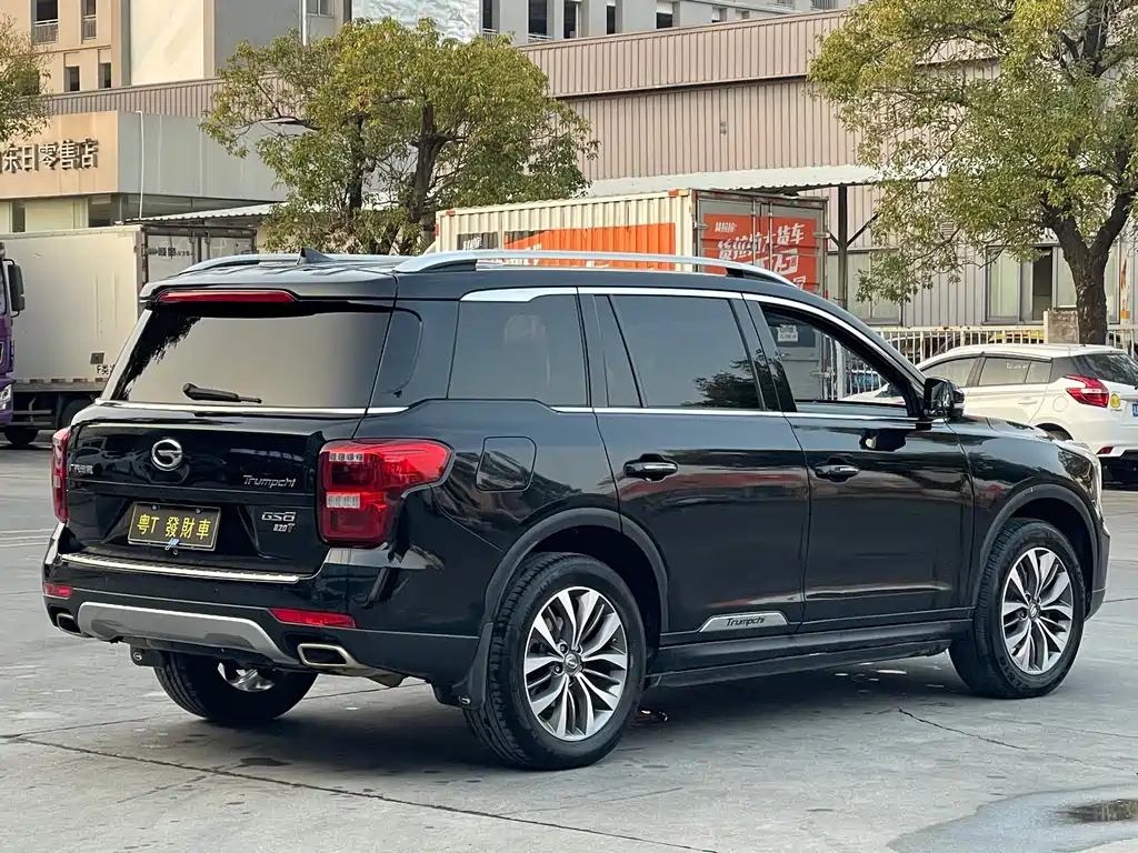 GAC Motor Trumpchi GS8 2019 — фото 9