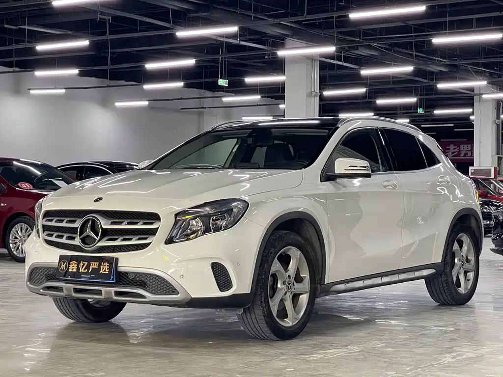Mercedes-Benz GLA 2018 — фото 1
