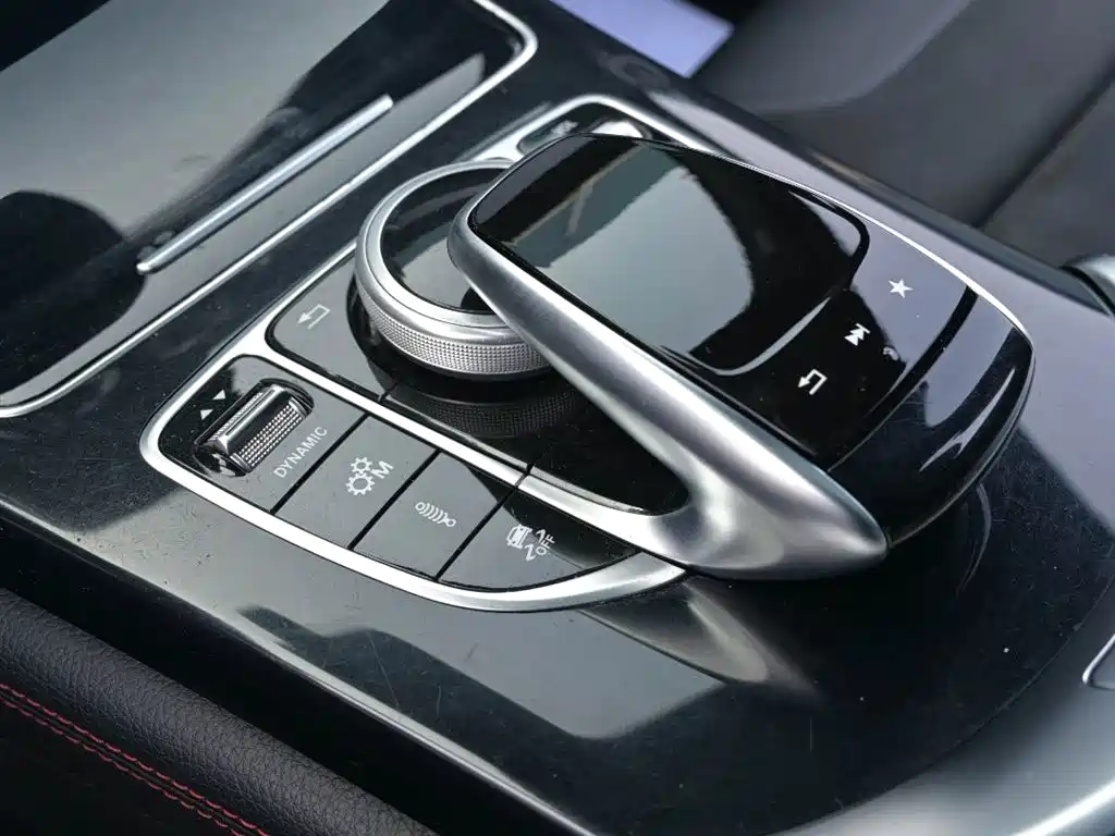 Mercedes-Benz GLC AMG 2019 — фото 14