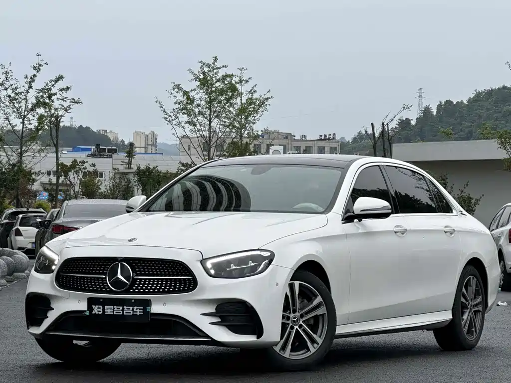 Mercedes-Benz E-Class 2023 — фото 1